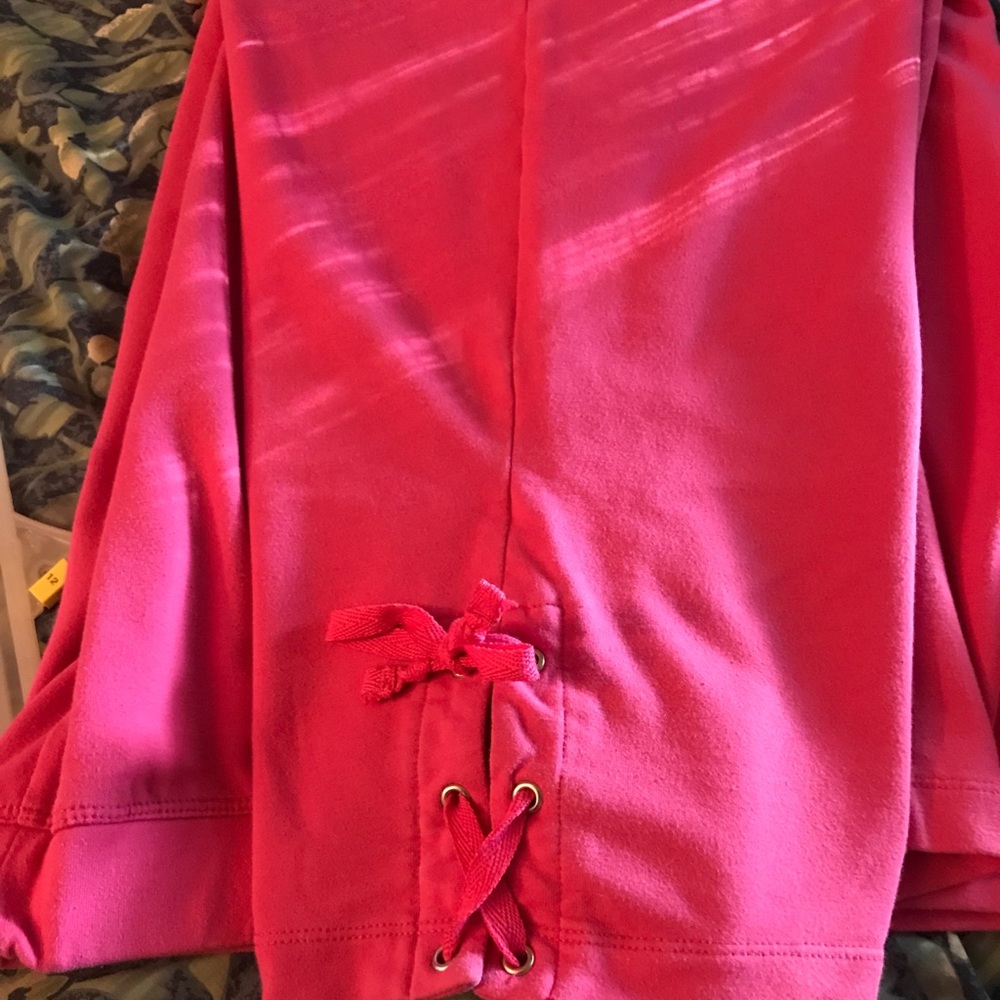 Capris - Picture 2 of 4